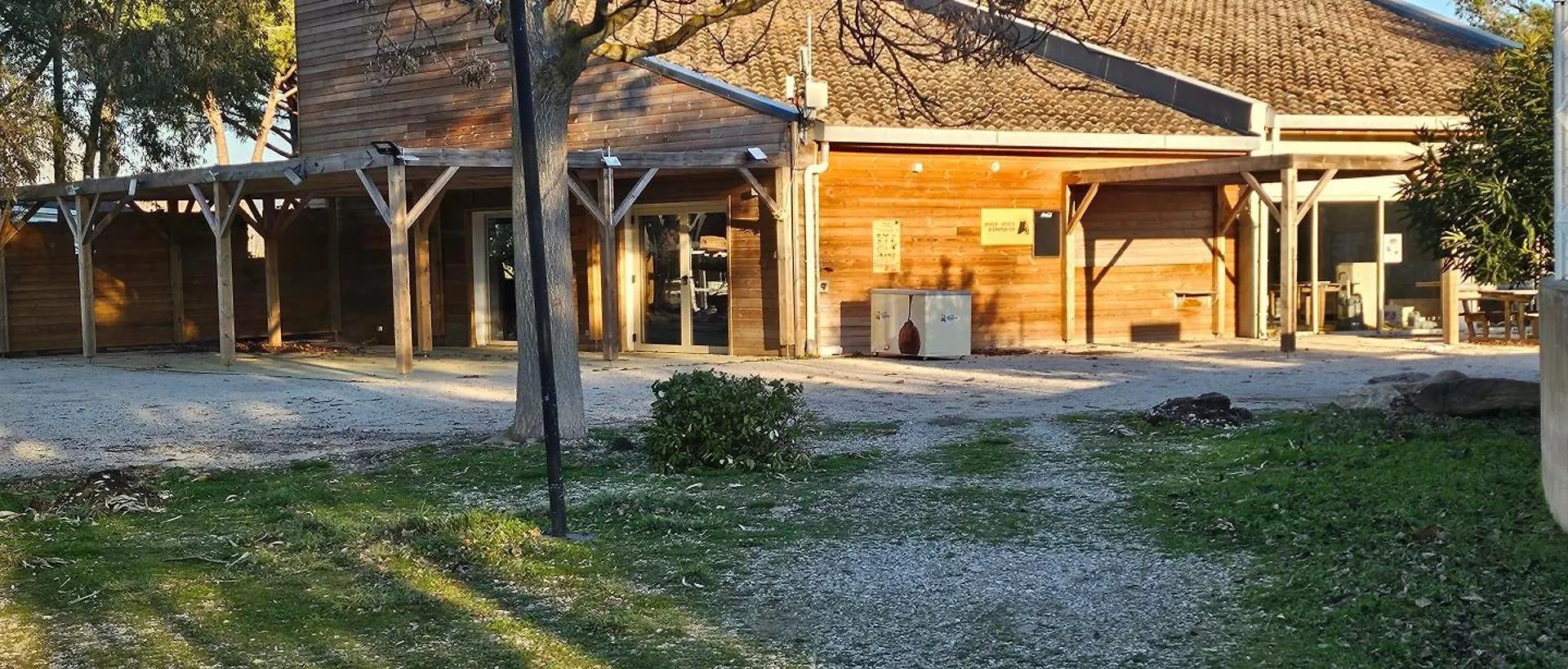 Campsite Mobil-Home 43 La Roque-d'Antheron France
